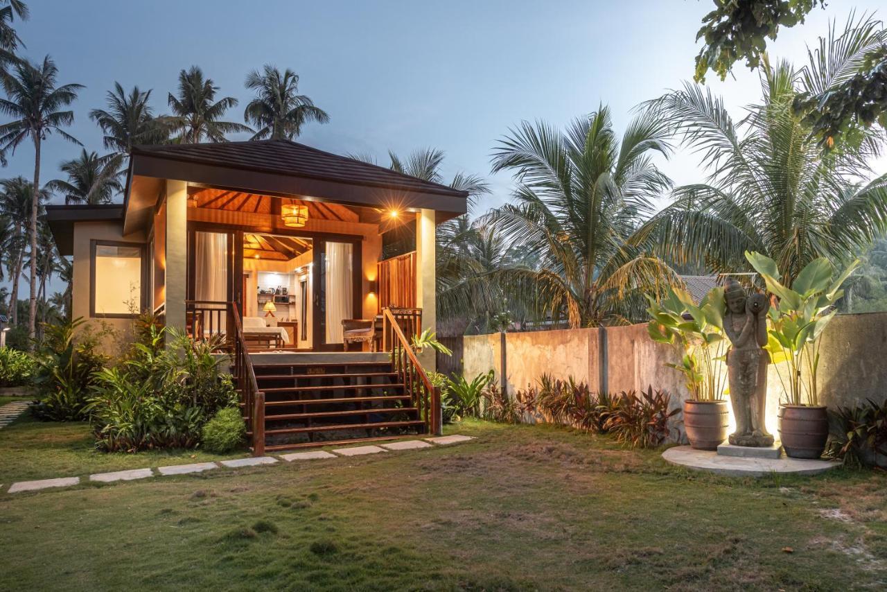 Villa Juan - A Beach Front Villa In General Luna Siargao Exterior photo